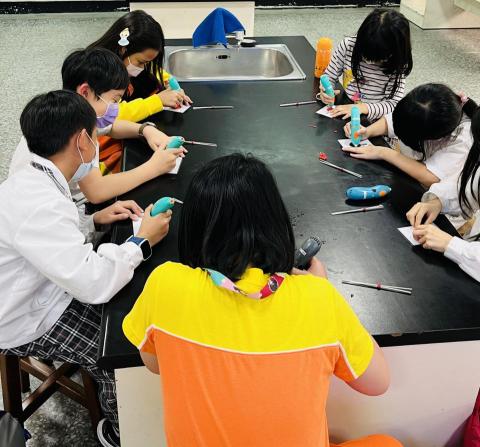 張蓉蓁 - 3D列印筆課程