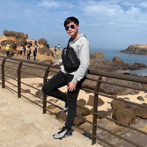 提供數學題服務的專家葉祐丞