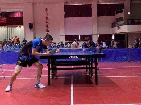 提供桌球服務的專家黃紹恩