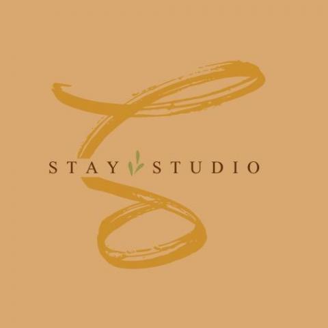 提供溫罐刮痧服務的專家Stacy Yang