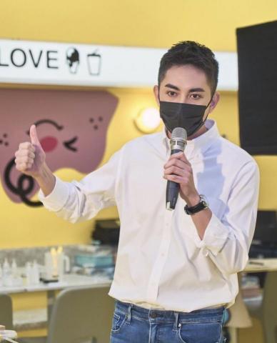 丹尼先生 Danny C. - 擔任品牌證言人暨媒體曝光記者會執行者