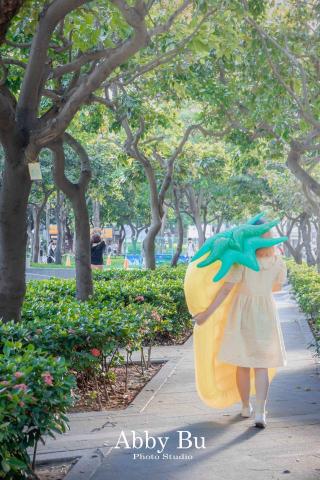 倩攝影 -  陽光鳳梨女孩