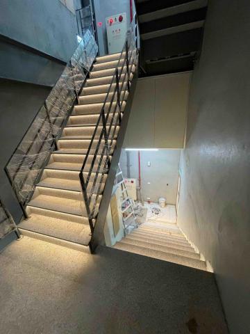 張先生 - 樓梯燈帶