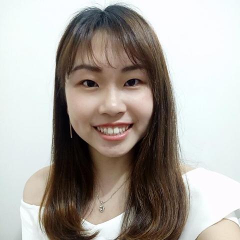 提供Shopify Wix Shopline架站服務的專家Sandy