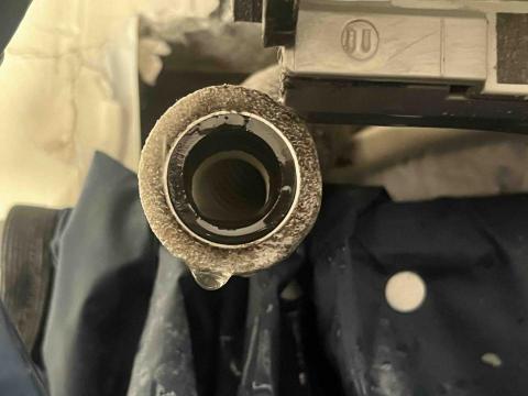 小張冷氣/洗衣機 清洗保養 - 排除冷氣排水管堵塞問題、解決冷氣排水/漏水問題