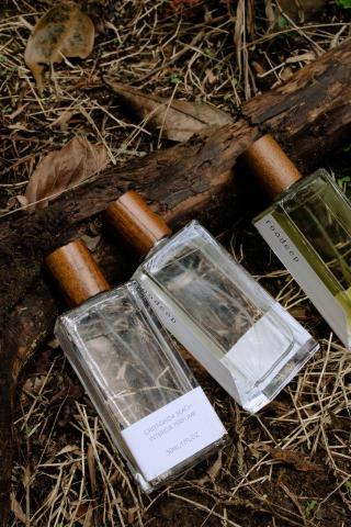 Jennie Hsu - 商業攝影｜洗髮精、乳液、擴香、香水