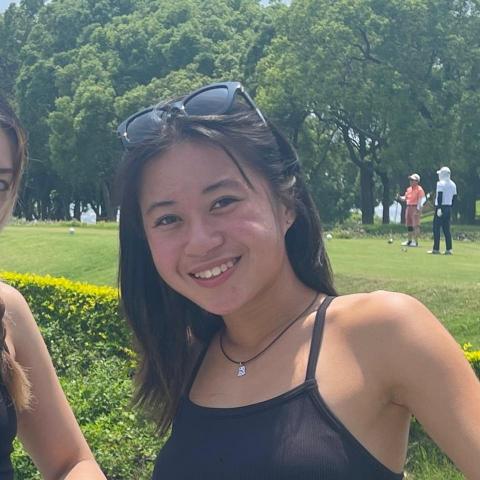 提供帳篷english服務的專家Felicia Liu