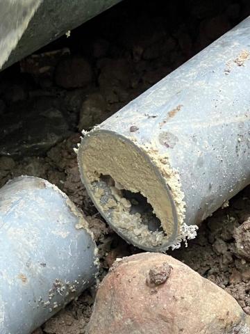 匯通科技管路疏通 - 排水管內都是油垢