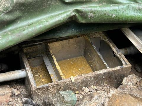 匯通科技管路疏通 - 廚房排水孔常因油垢阻塞