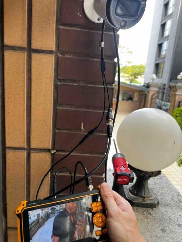 黃子堯 - 監視器查修必備螢幕