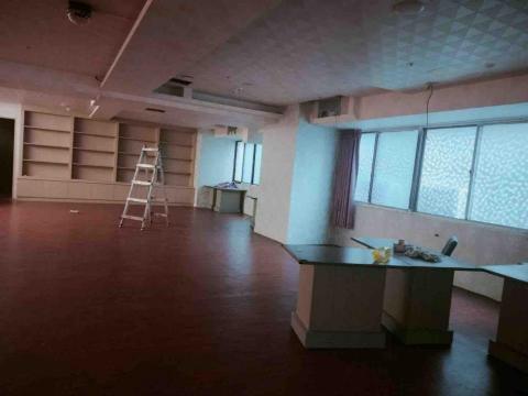 優迅拆運工程 - 台中場-拆除工程 優迅拆運工程 - 台中場-拆除工程