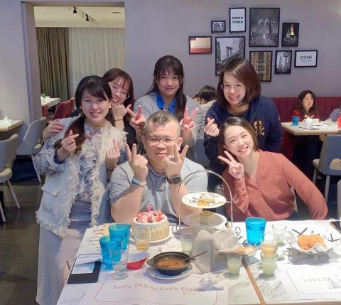 群力展業股份有限公司 - 員工及學員聚餐