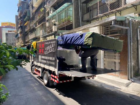 成傑搬家貨運公司 - 