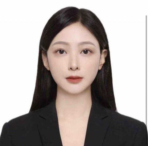 提供挑戰者汽車美容ptt服務的專家劉晏伶