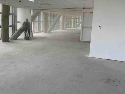 悦豪工程行 - 素地打磨