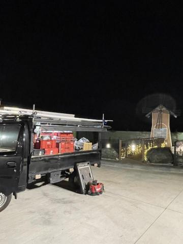 梁先生 - 景觀餐廳夜間電力搶修