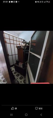 揮博雄湧油漆工程及清潔 - 臥室B 清除前