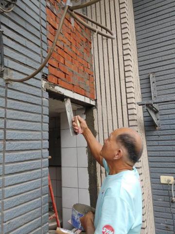 宅修網有限公司 - 外牆砌磚