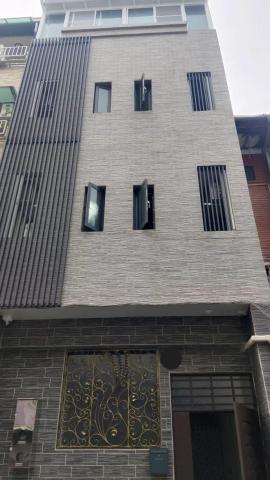 嵐彩有限公司 - 透天外牆拉皮