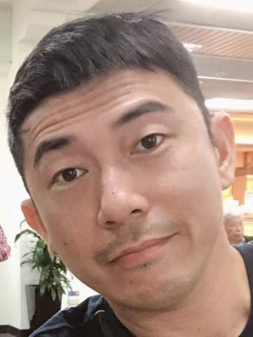 提供床墊發黴服務的專家潘信誠