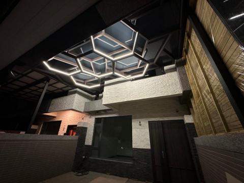寶朕土木工程有限公司 - 多邊形車庫藝術採光罩