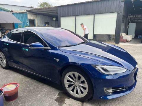 Mina🌸特斯拉機場接送✈️ - 