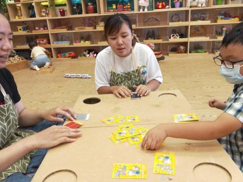 Yuan圓（kay） - 學齡前兒童桌遊設計及教學