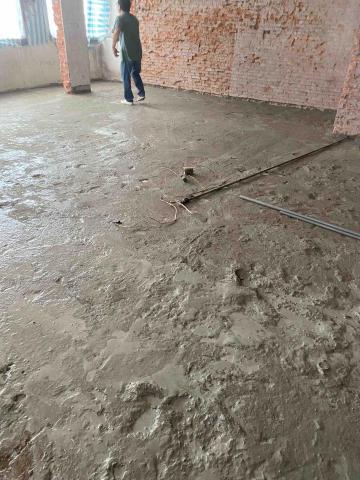 Dylan Chen - 拆除過後 地面見底 重做防水層