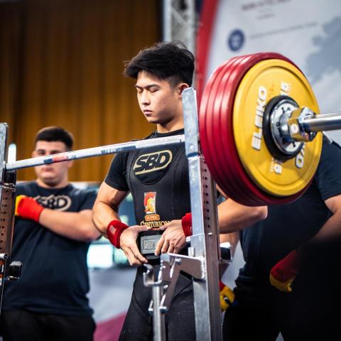 提供hebe演員服務的專家黃敏竣