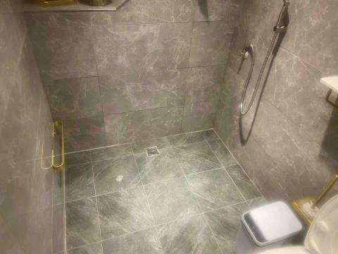 保持乾燥工程行 - 壁磚30x60 地磚30x30