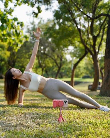 Ray Wang 攝影工作室｜人像攝影、情侶寫真、寵物攝影 - 服裝攝影、產品攝影、運動攝影