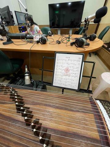 陳寧（古箏教學/演出/主持） - 電台受訪及演出