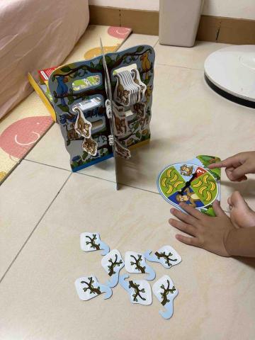 Stacy Hua - 陪玩桌遊