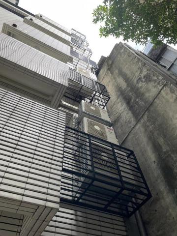 吳彥臻 - 全棟大樓烤漆冷氣籃施作