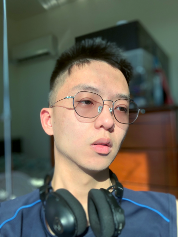 提供ppt代做服務的專家向明威