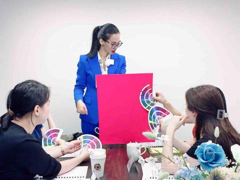 光希形象管理學院 - 衣魅力課程-找到您的命定色?