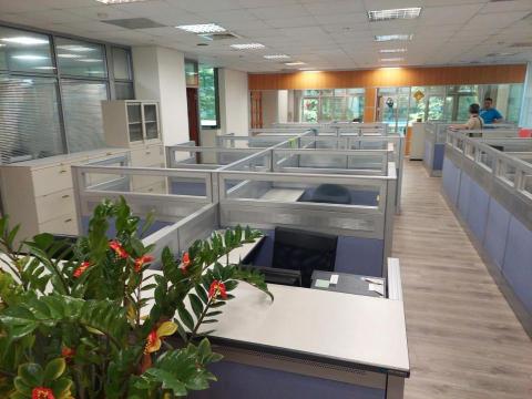 黃旭良 - 公司行號拆除服務