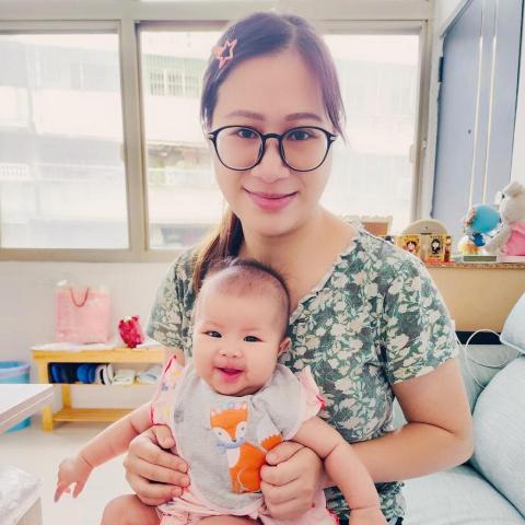 提供臨時託嬰服務的專家彭寶臻