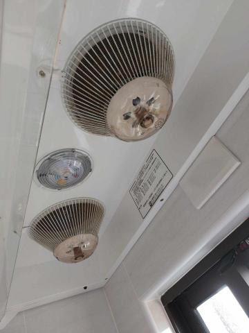 沐陞工程有限公司(專營太陽光電、裝潢設計及環保清潔工程) - 廚房抽油煙機(清潔後)照片-使用天然無毒清潔劑 沐陞工程有限公司(專營太陽光電、裝潢設計及環保清潔工程) - 廚房抽油煙機(清潔後)照片-使用天然無毒清潔劑