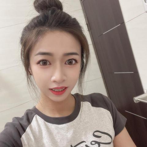 提供寄貨711服務的專家許孟晴