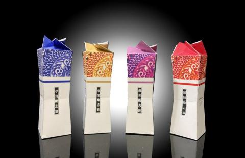 黃宗超 - 紙製勵志籤筒系列，可用於DIY手製材料及遊戲。