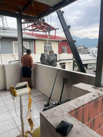 優迅拆運工程 - 4樓吊掛作業 優迅拆運工程 - 4樓吊掛作業