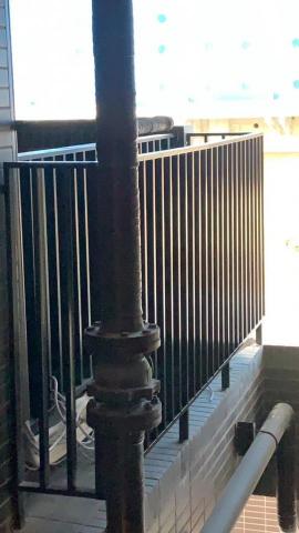 世紀工業社 - 冷氣圍欄