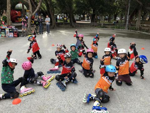 施奇廷 - 上課照片