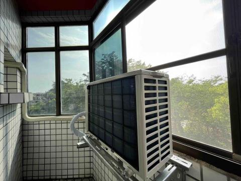 聖弘家電冷氣行 - 室外機安裝 美飾管