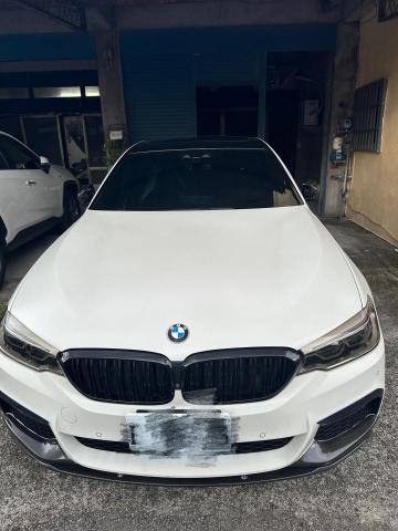 小秉阿法包車 - 