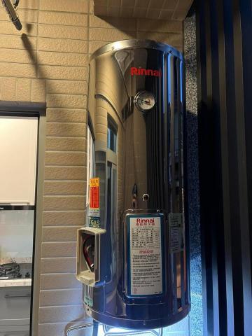 慶豐瓦斯行（建信發企業有限公司） - 客人需求20加侖落地電熱水器
需配合水電師傅安裝配電
謝謝客人信任。