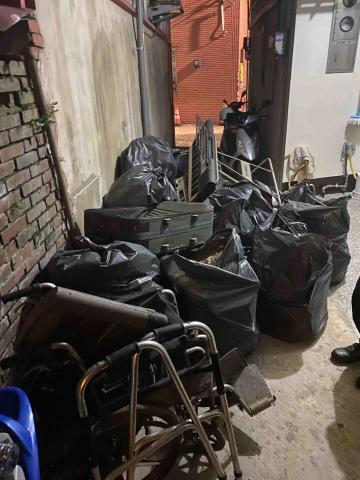 鑫億專業清潔 -  鑫億專業清潔 -