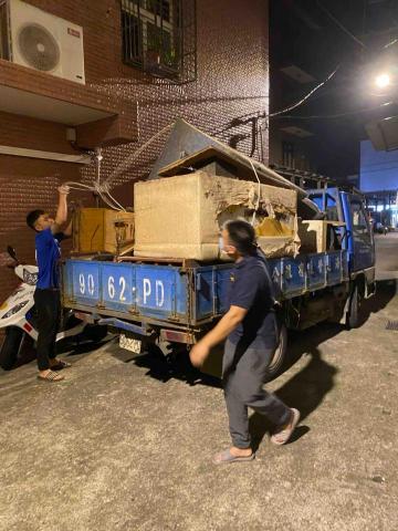 鑫億專業清潔 -  鑫億專業清潔 -