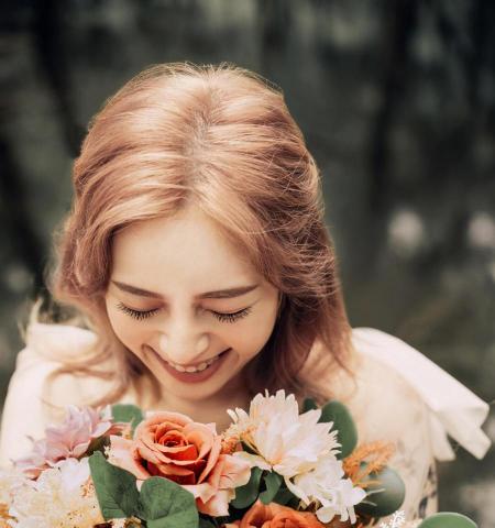 Yvonne He - 人像精緻修圖3–修後 Yvonne He - 人像精緻修圖3–修後